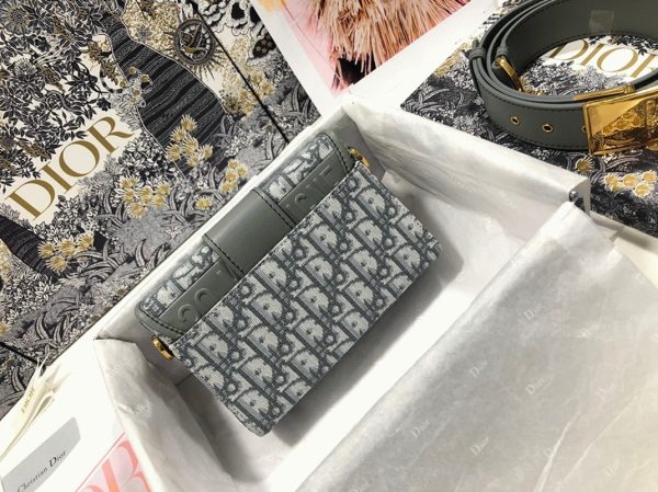 Dior 30 Montaigne Box Bag Fake in Gray Dior Oblique Jacquard - Image 4