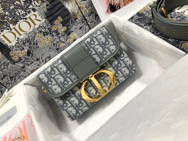 Dior 30 Montaigne Box Bag Fake in Gray Dior Oblique Jacquard - Image 5
