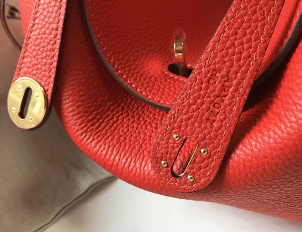 Designer replica Hermes Lindy 30cm bag in red shade - Image 6