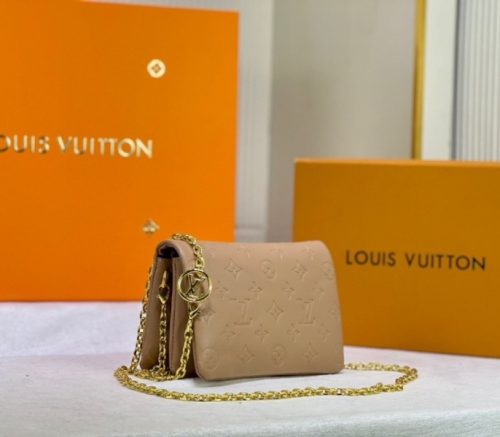 Louis Vuitton Coussin Pochette In Camel - Image 2