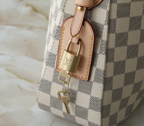 Damier Azur Slouchy PM - Image 9