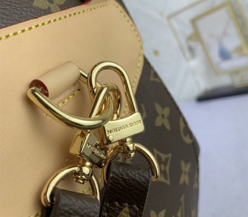 Louis Vuitton Monogram Canvas Montsouris PM Backpack - Image 8