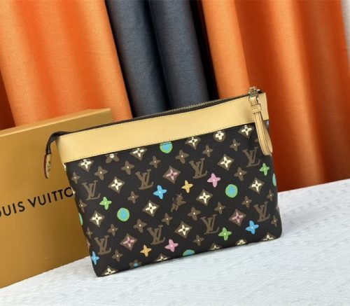 Louis Vuitton Monogram Craggy Voyage Souple Pochette In Chocolate - Image 3