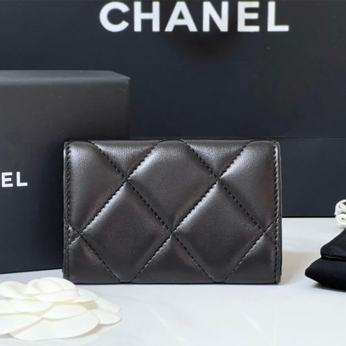 Chanel 19 flap card holder - Image 2