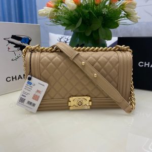 BOY CHANEL Handbag(high-end grade)