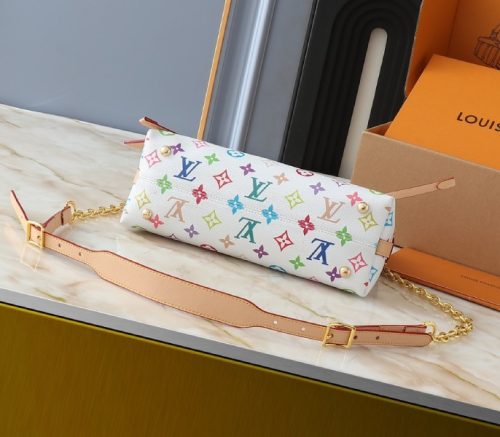 X TM Multicolored CarryAll BB In White - Image 3