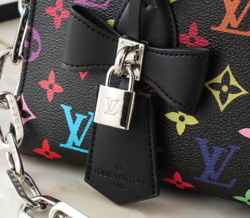 X TM Multicolored Onthego East West Chain In Black - Image 8