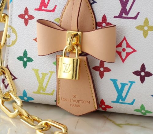 X TM Multicolored Onthego East West Chain In White - Image 8